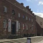 Den Gamle Arrest 3*