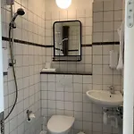 Bed and breakfast Den Gamle Arrest