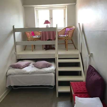 Den Gamle Arrest Nocleg ze śniadaniem 3*