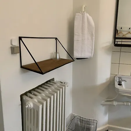 Bed & Breakfast Den Gamle Arrest 3*