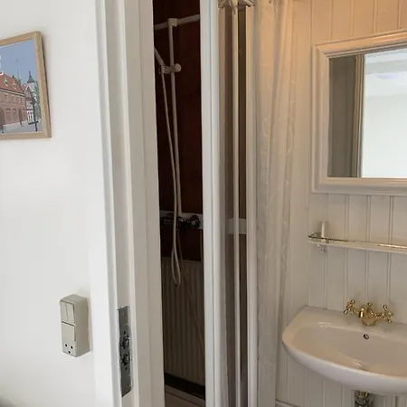 Den Gamle Arrest Nocleg ze śniadaniem 3*