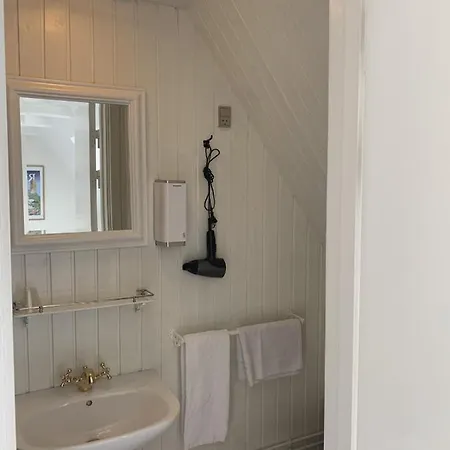 Den Gamle Arrest Nocleg ze śniadaniem 3*