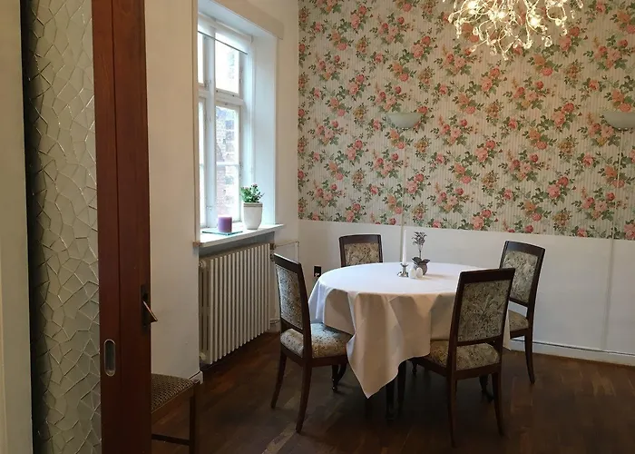 Bed and Breakfast Den Gamle Arrest