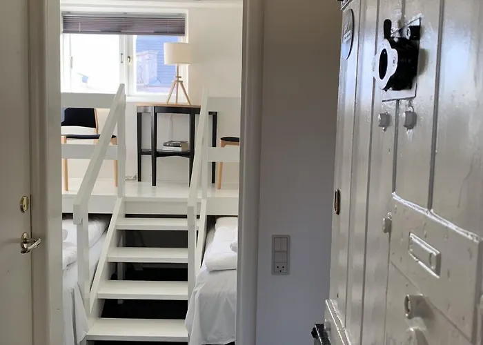 Den Gamle Arrest Bed and breakfast 3*