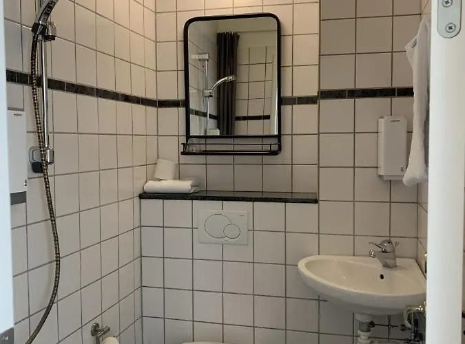 Bed and Breakfast Den Gamle Arrest