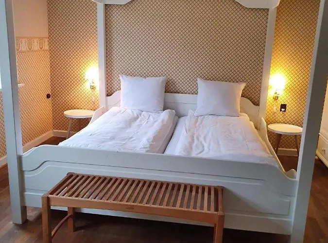 Bed and Breakfast Den Gamle Arrest 3*